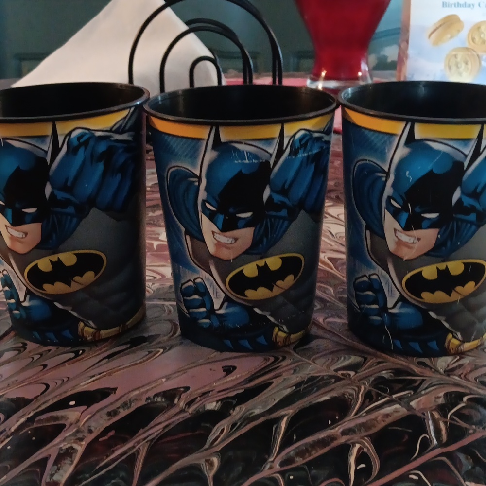 🍒 3 Superman plastic Cups